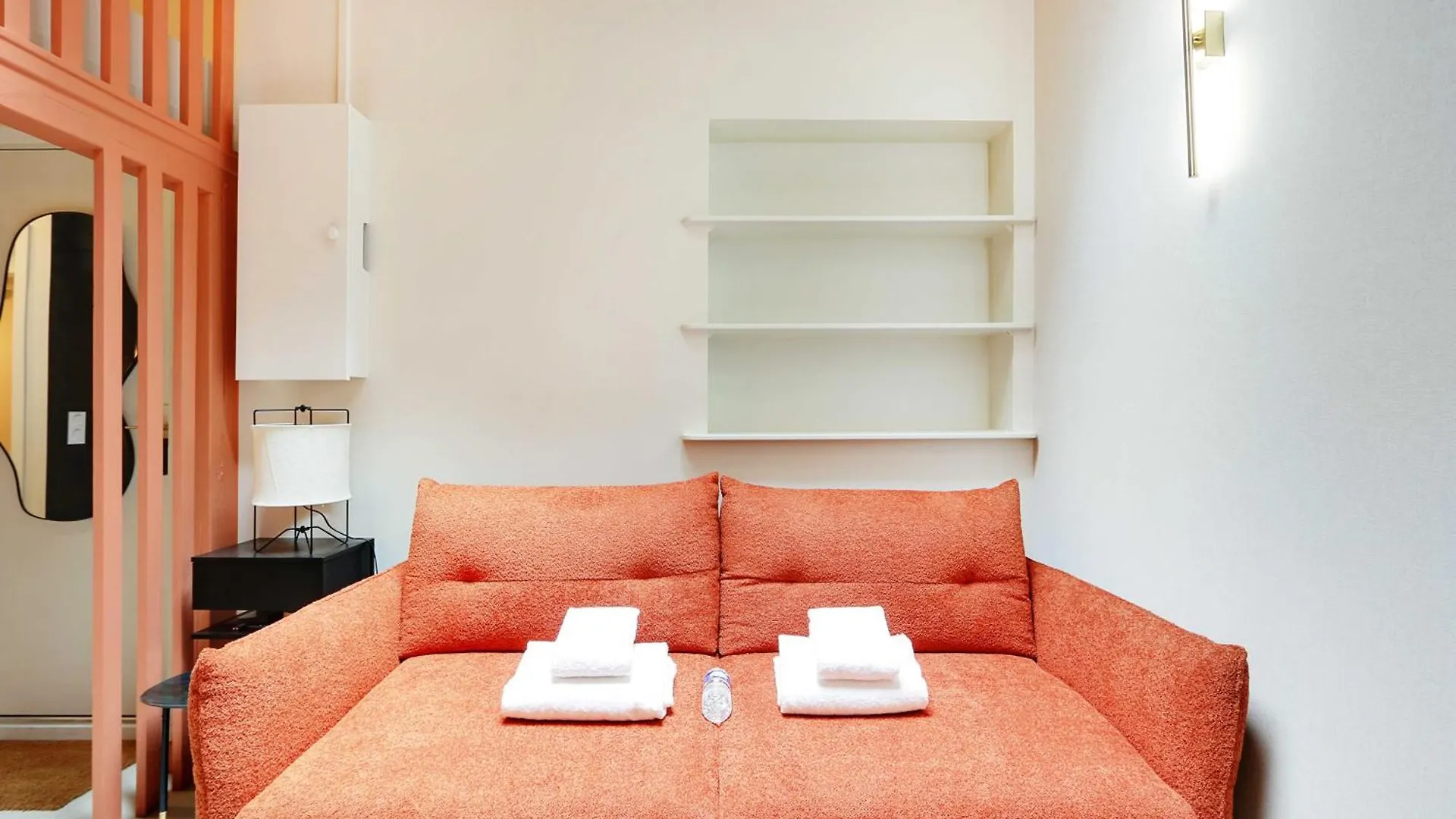Appartement Chic And Cosy-Canal Saint Martin Παρίσι 0*,  Γαλλία